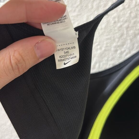 NIKE Dri Fit Pro Hero Bra size 34DD (e) - Picture 4 of 5